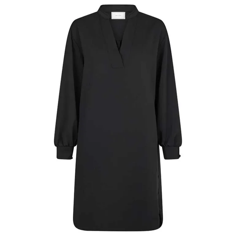 Neo Noir Lexia Crepe Dress Black
